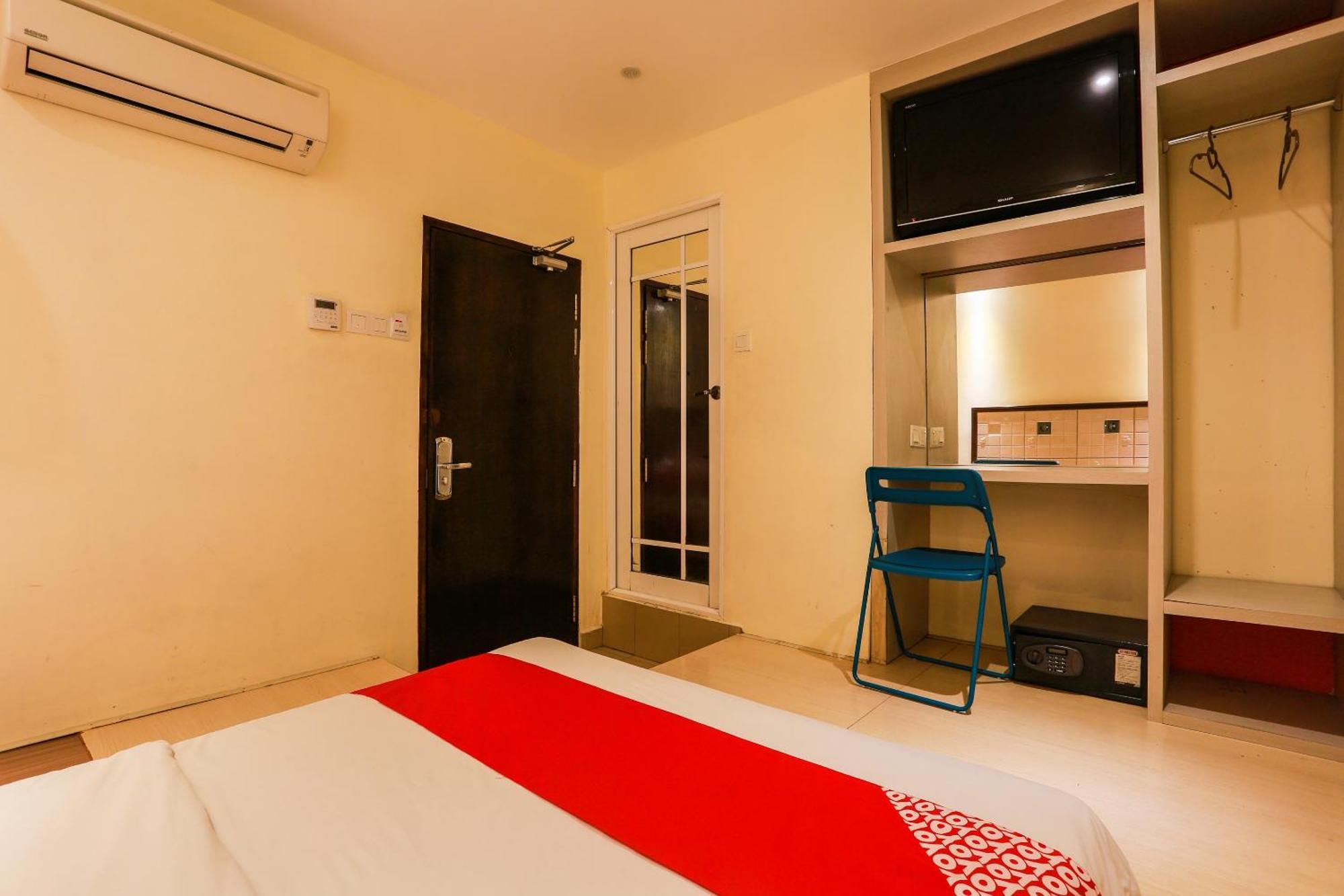 Oyo 90894 Hotel Smc I-City Shah Alam Esterno foto
