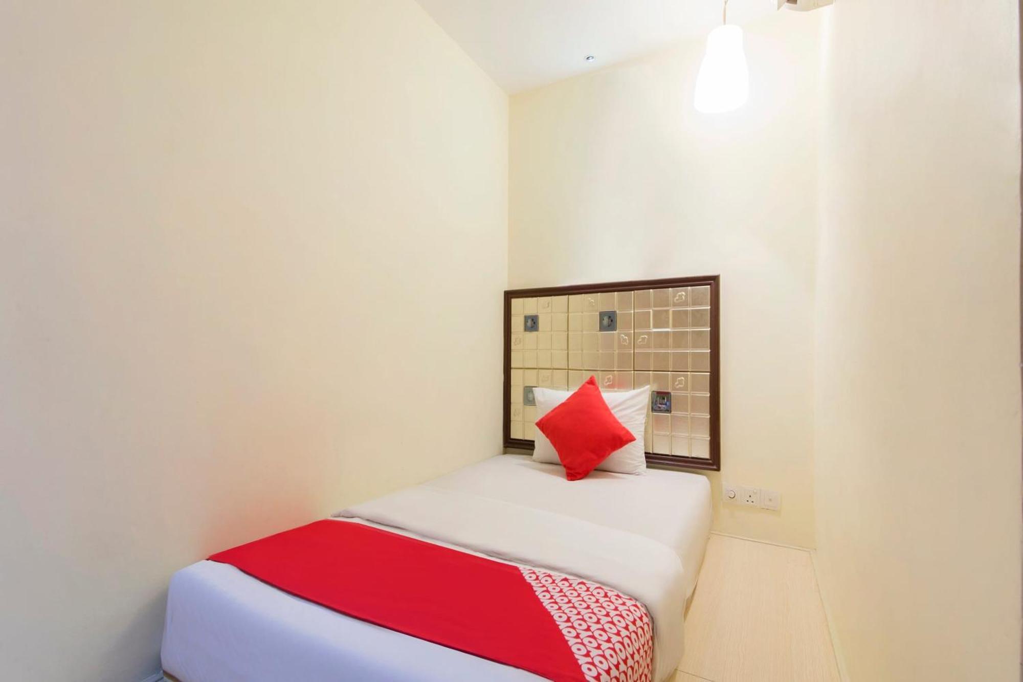 Oyo 90894 Hotel Smc I-City Shah Alam Esterno foto