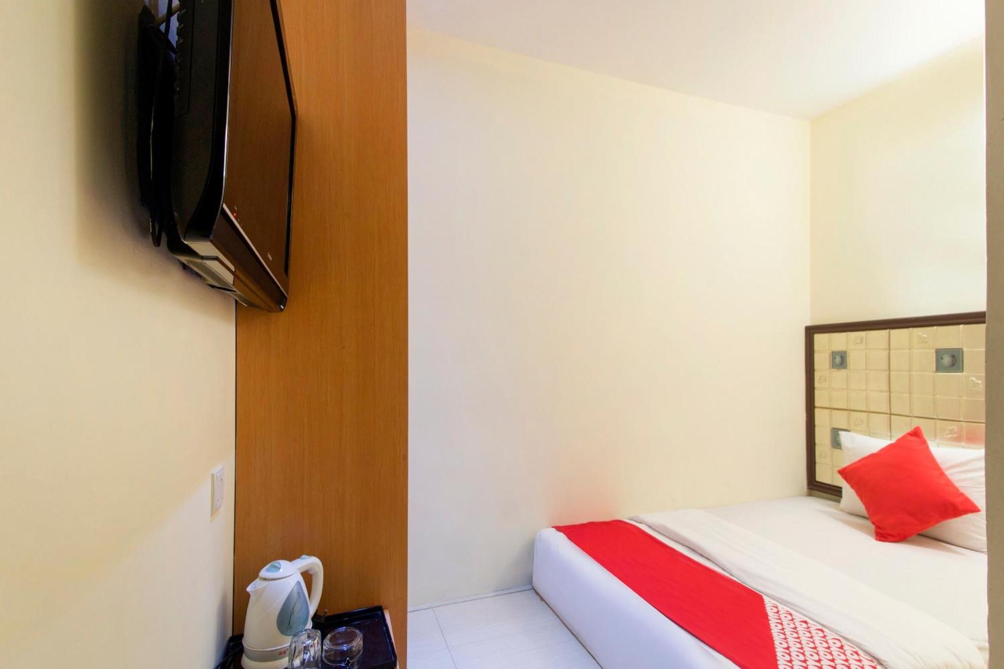 Oyo 90894 Hotel Smc I-City Shah Alam Esterno foto
