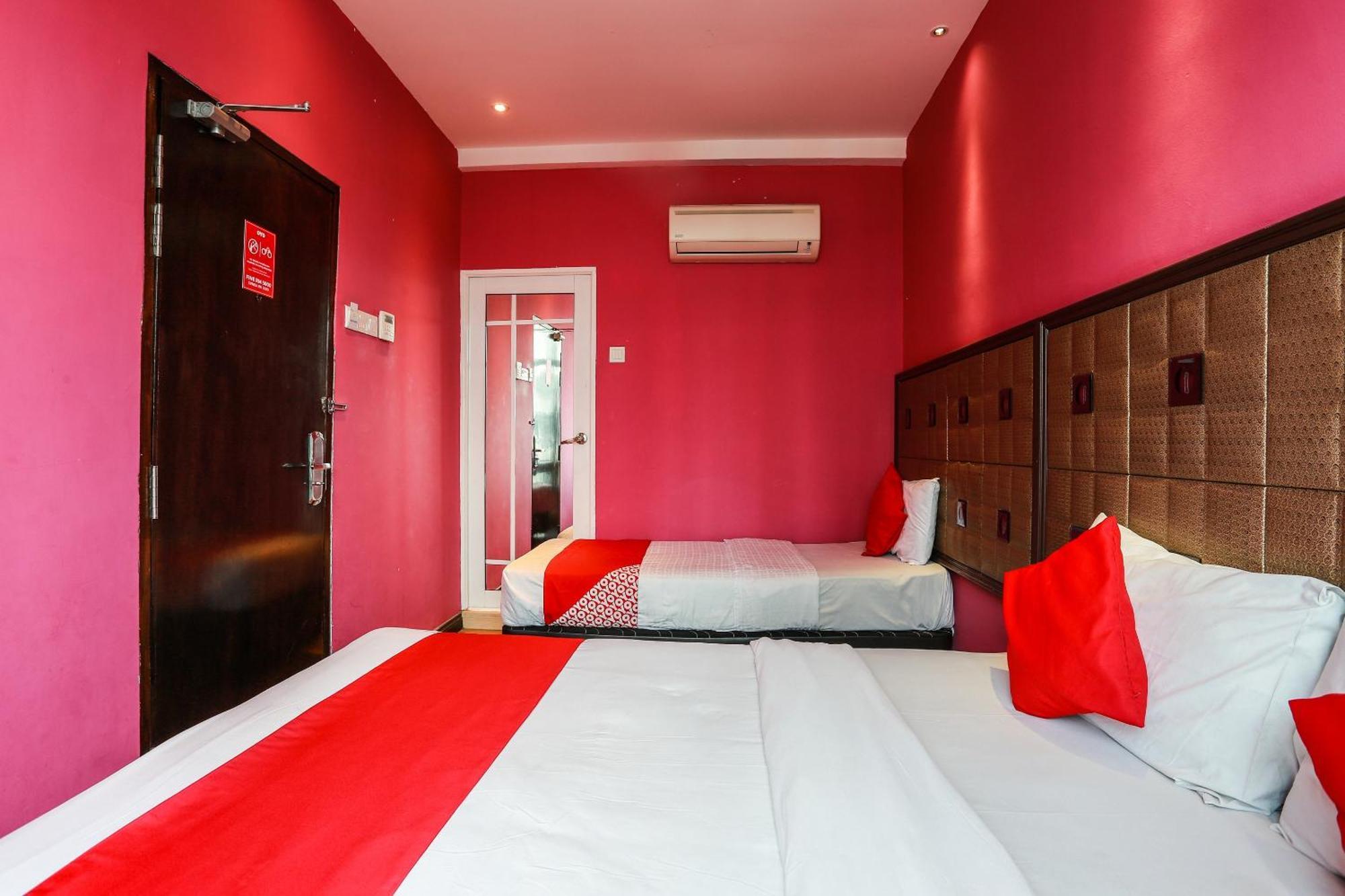 Oyo 90894 Hotel Smc I-City Shah Alam Esterno foto